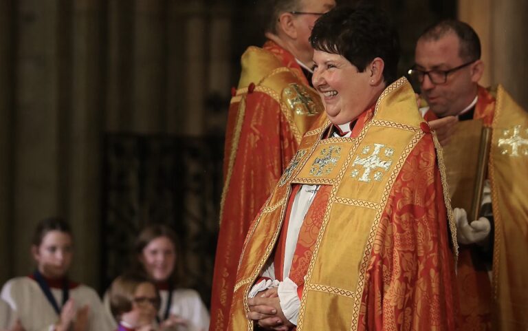 New Dean of Lichfield Installed