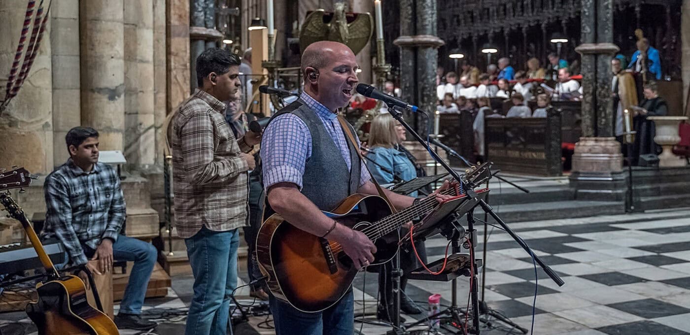 Durham.Pentecosot.Praise