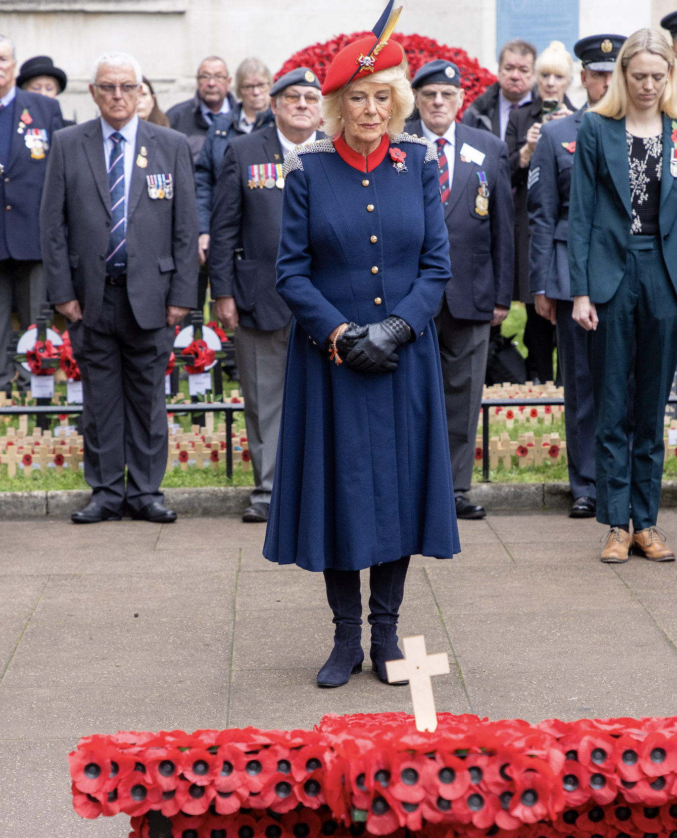 Field of Remembrance opened at Westminster Abbey by the Queen