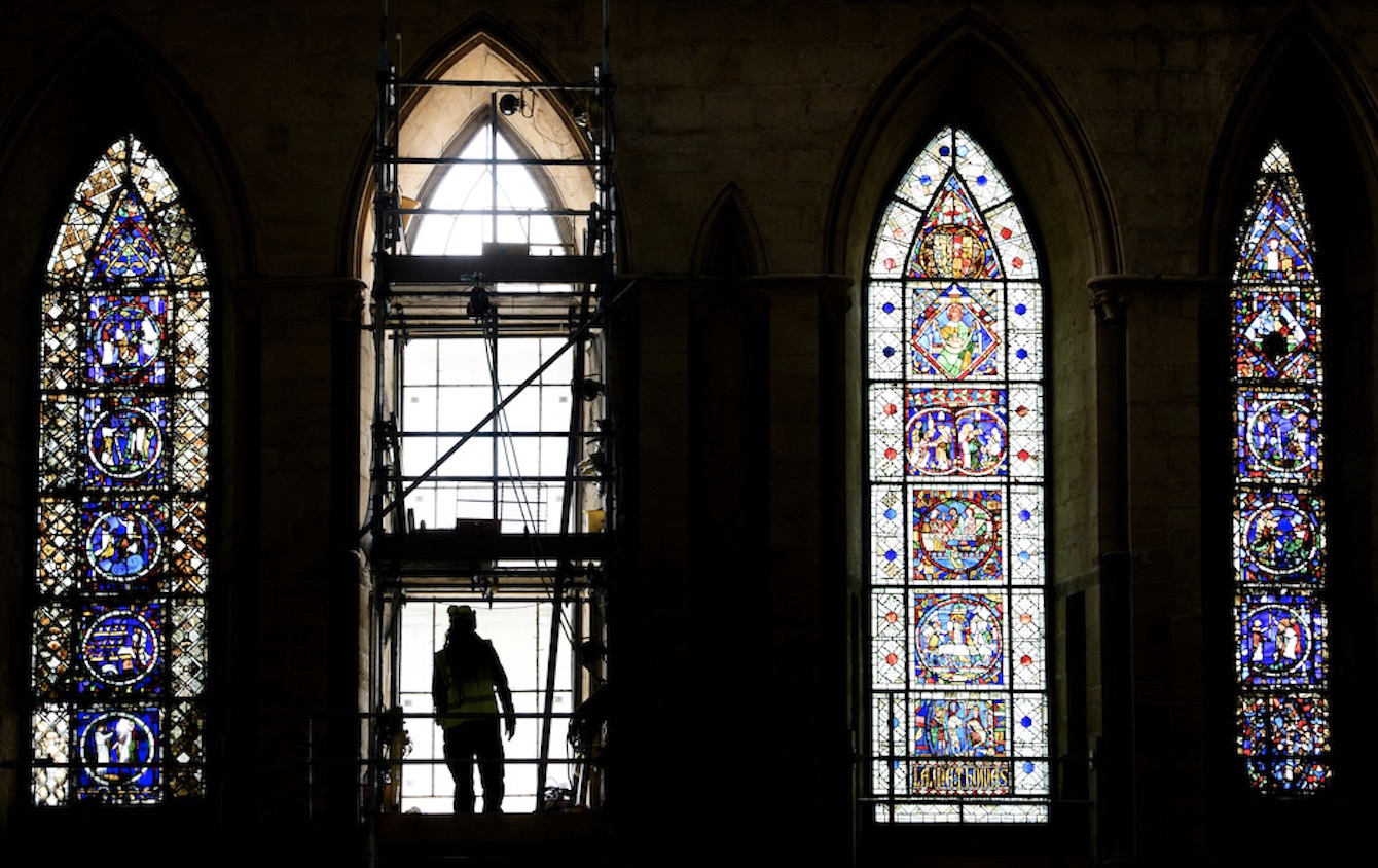 Dan Beal, a glazier at Lincoln Cathedral has received a special award for his dedication and the quality of his work.
