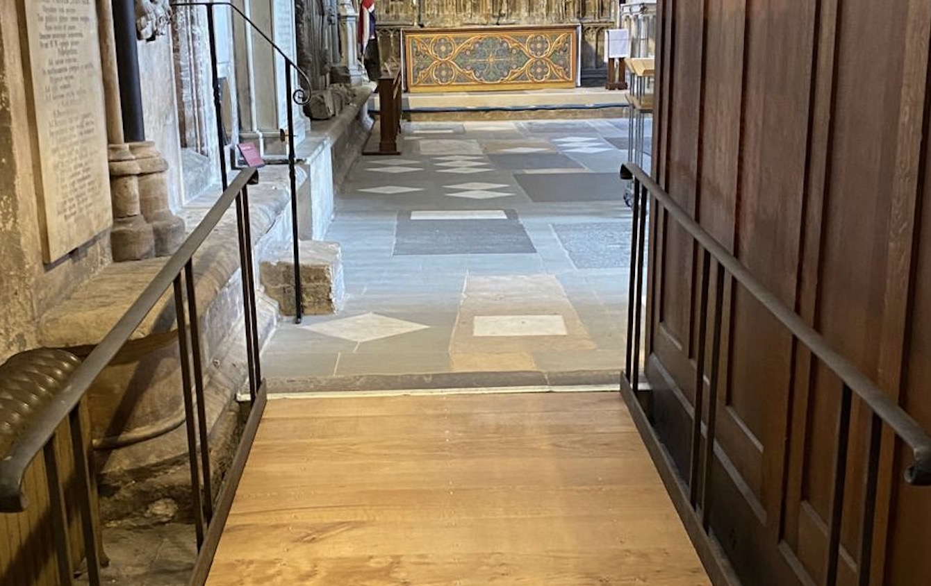 Bristol Cathedral’s Seafarers’ Chapel Floor Restoration Triumphs with Church Transformation Award